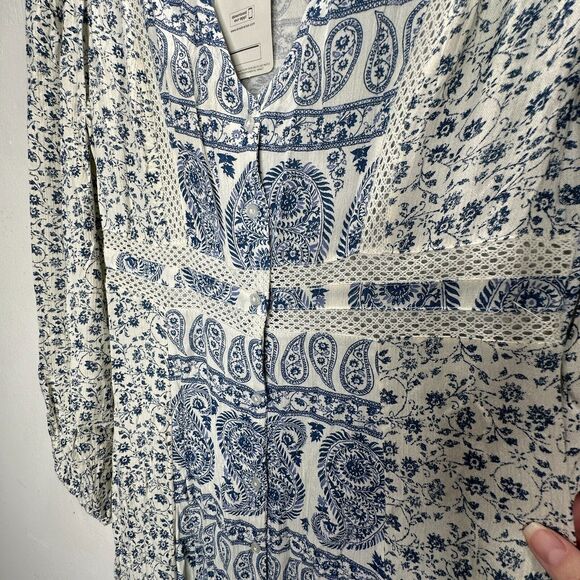 Stradivarius Off White & Blue Floral Paisley Print Long Sleeve V-Neck Maxi Dress - Picture 6 of 16